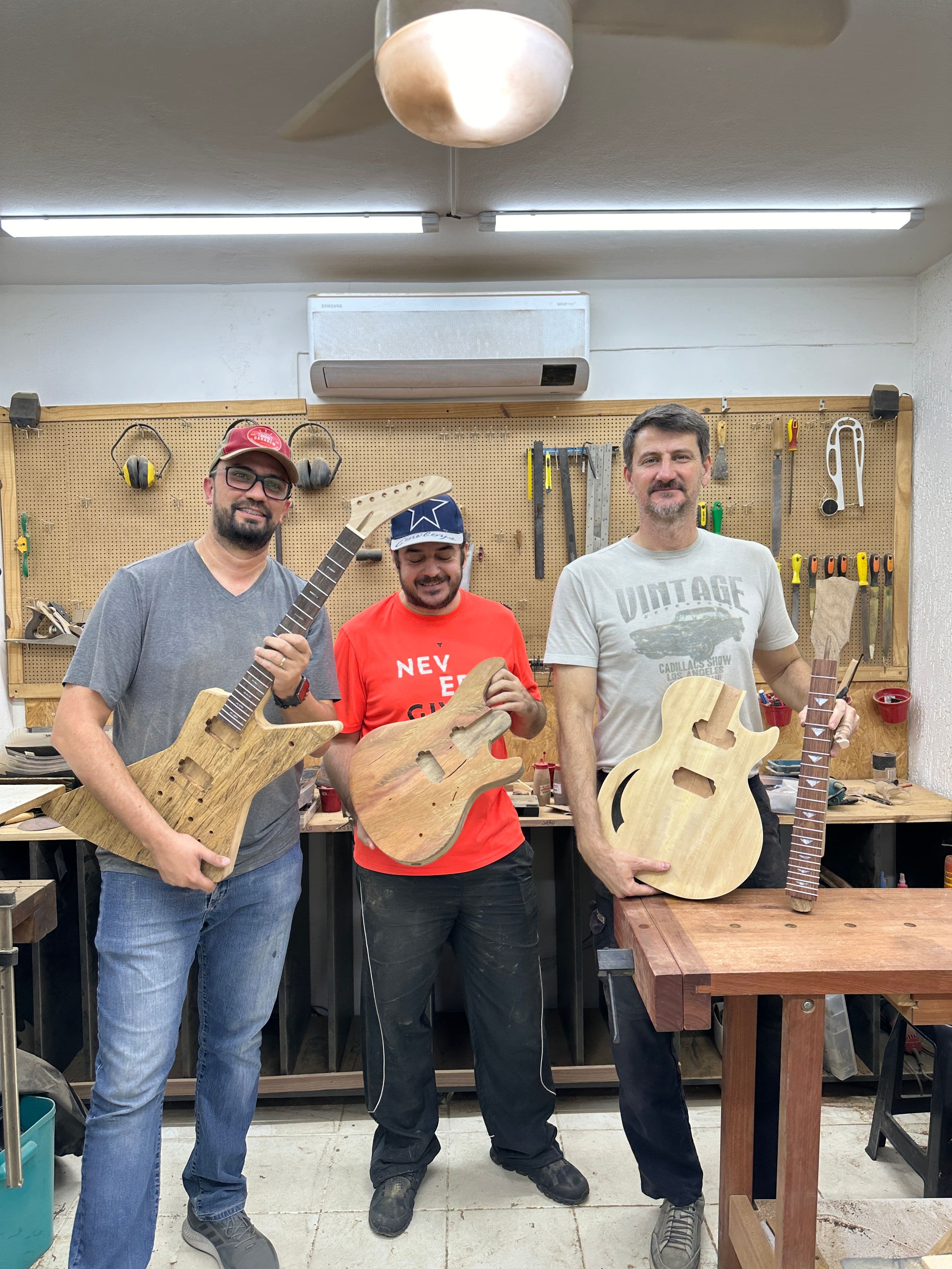 Turma Eco Guitar 2